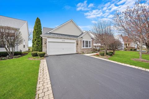 14001 S Tamarack Dr, Plainfield, IL 60544 photo 2