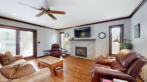48 Lloyd St, Cary, IL 60013 photo 5