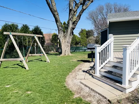 48 Lloyd St, Cary, IL 60013 photo 48