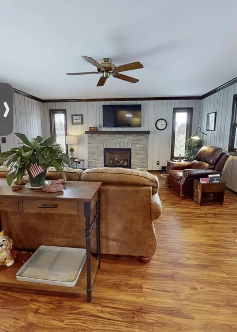 48 Lloyd St, Cary, IL 60013 photo 9