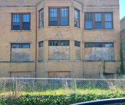 953 W 68th St, Chicago, IL 60621