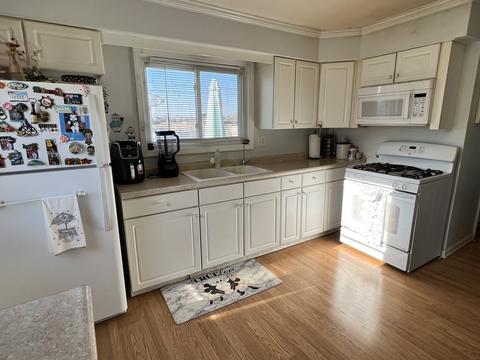 208 W Jeffery Ave, Wheeling, IL 60090 photo 6