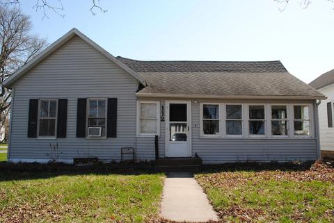 112 N Jefferson St, Flanagan, IL 61740