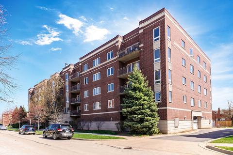 435 Alles St #403, Des Plaines, IL 60016 photo 1