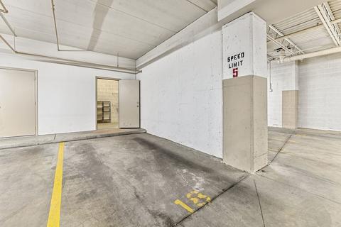 435 Alles St #403, Des Plaines, IL 60016 photo 17