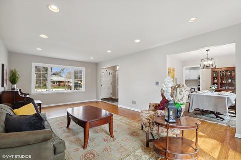 201 E Lonnquist Blvd, Mount Prospect, IL 60056 photo 6