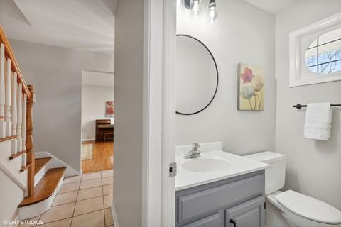 201 E Lonnquist Blvd, Mount Prospect, IL 60056 photo 13