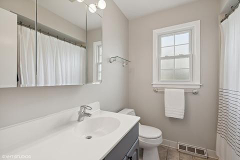201 E Lonnquist Blvd, Mount Prospect, IL 60056 photo 18