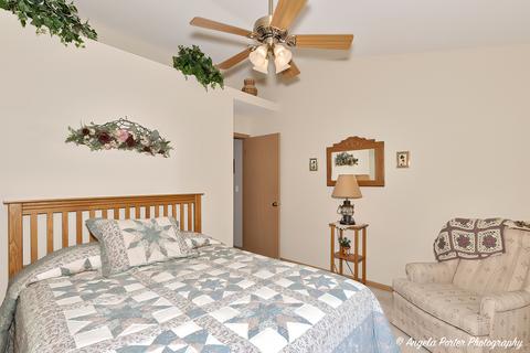 6335 Cork Ln, Mchenry, IL 60050 photo 24