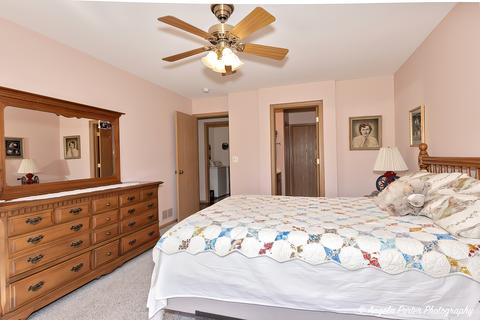 6335 Cork Ln, Mchenry, IL 60050 photo 16