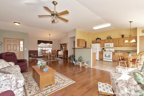 6335 Cork Ln, Mchenry, IL 60050 photo 13