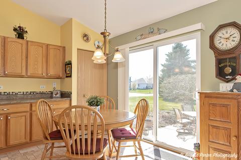 6335 Cork Ln, Mchenry, IL 60050 photo 8