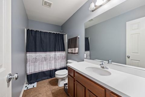 218 Cassidy Ln, Elgin, IL 60124 photo 19