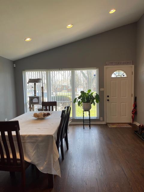 242 N Wolf Rd, Hillside, IL 60162 photo 2