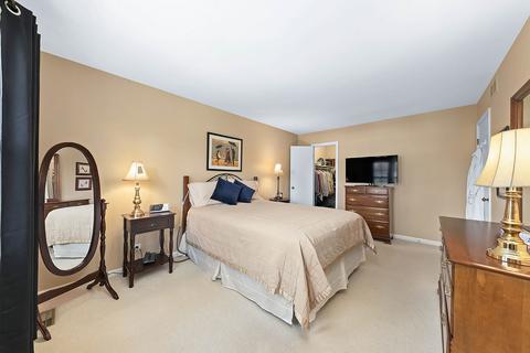 525 Warwick Dr, Naperville, IL 60565 photo 20