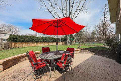 525 Warwick Dr, Naperville, IL 60565 photo 3