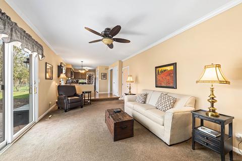 525 Warwick Dr, Naperville, IL 60565 photo 16