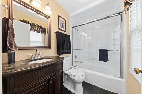 525 Warwick Dr, Naperville, IL 60565 photo 24