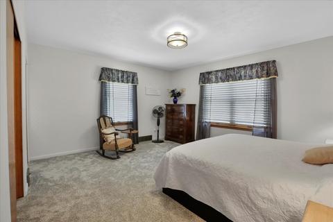 727 E Summer St, Paxton, IL 60957 photo 21