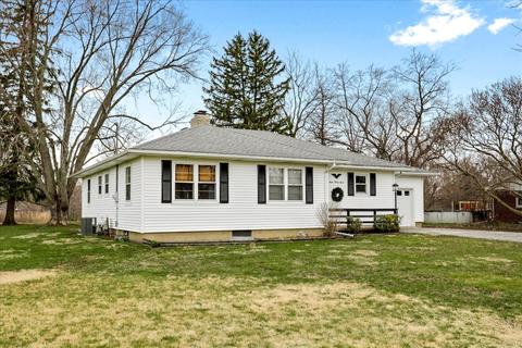 727 E Summer St, Paxton, IL 60957 photo 2