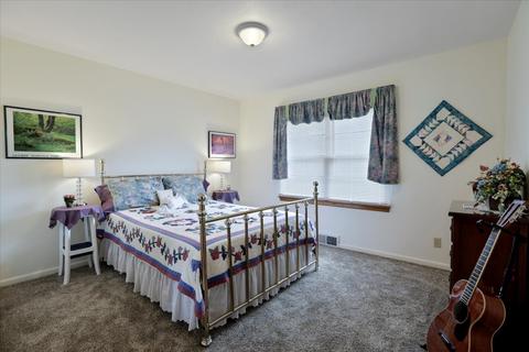 727 E Summer St, Paxton, IL 60957 photo 16