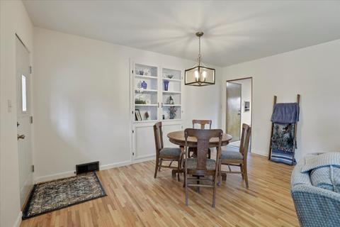 727 E Summer St, Paxton, IL 60957 photo 11