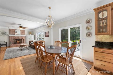 1040 White Pine Dr, Cary, IL 60013 photo 21