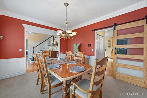 1040 White Pine Dr, Cary, IL 60013 photo 15