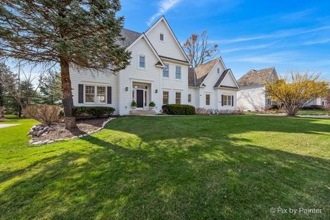 1040 White Pine Dr, Cary, IL 60013 photo 2