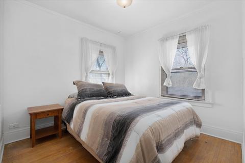 1040 Prospect St, Elgin, IL 60120 photo 17