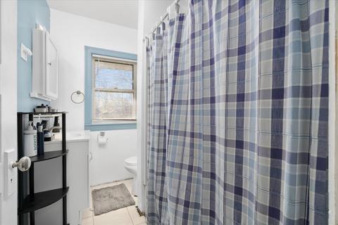 1040 Prospect St, Elgin, IL 60120 photo 16