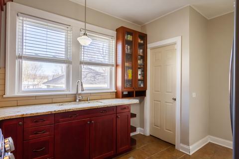 392 Ann St, Elgin, IL 60120 photo 12