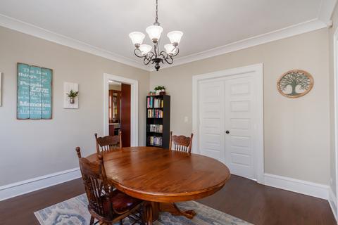 392 Ann St, Elgin, IL 60120 photo 9
