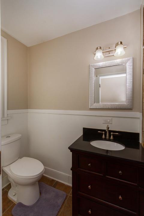 392 Ann St, Elgin, IL 60120 photo 14