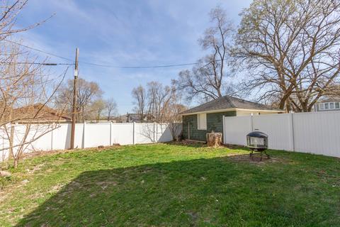 392 Ann St, Elgin, IL 60120 photo 30