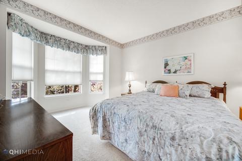 3135 Town Square Dr #207, Rolling Meadows, IL 60008 photo 8