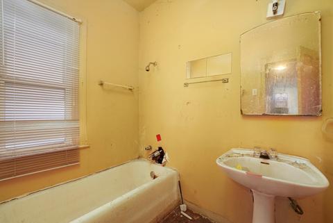 1440 E 65th Pl, Chicago, IL 60637 photo 18