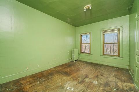 1440 E 65th Pl, Chicago, IL 60637 photo 16