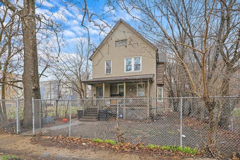 1440 E 65th Pl, Chicago, IL 60637 photo 2