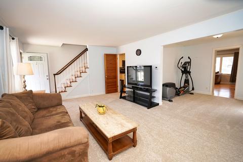 808 S 2nd St, Dekalb, IL 60115 photo 12