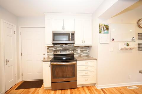 808 S 2nd St, Dekalb, IL 60115 photo 11