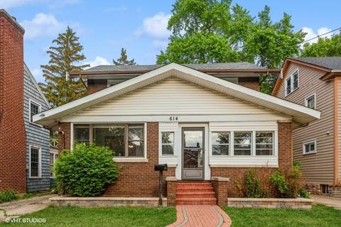 614 Sexton St, Aurora, IL 60505