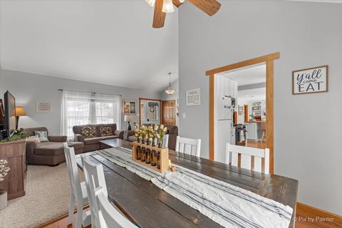 308 S Cross Trl, Mchenry, IL 60050 photo 8
