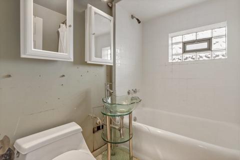187 W Quincy St, Riverside, IL 60546 photo 25