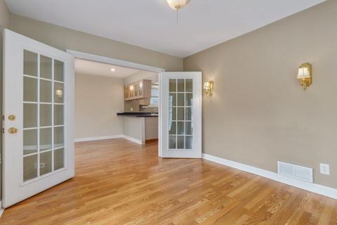 187 W Quincy St, Riverside, IL 60546 photo 17