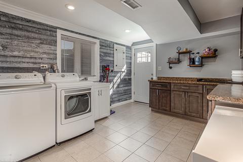 8609 S 78th Ave, Bridgeview, IL 60455 photo 19