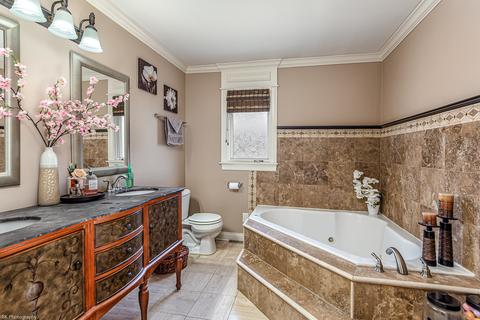 8609 S 78th Ave, Bridgeview, IL 60455 photo 12