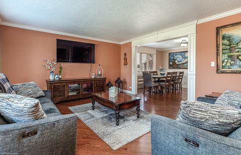 8609 S 78th Ave, Bridgeview, IL 60455 photo 4