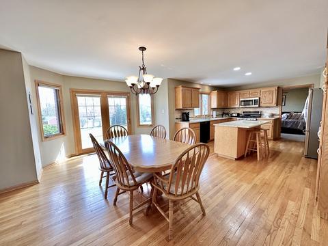 12150 Heinecke Dr, Mokena, IL 60448 photo 5