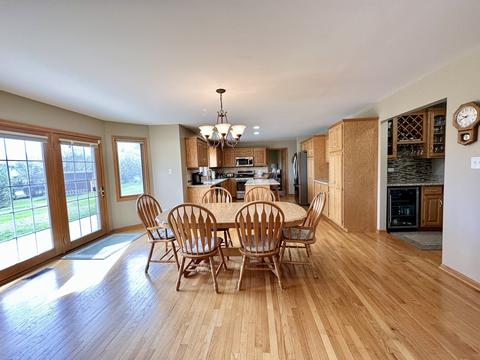 12150 Heinecke Dr, Mokena, IL 60448 photo 6